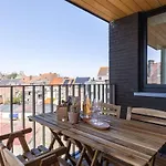 Huswell - Bright Apartment At The Harbor Of Ostend